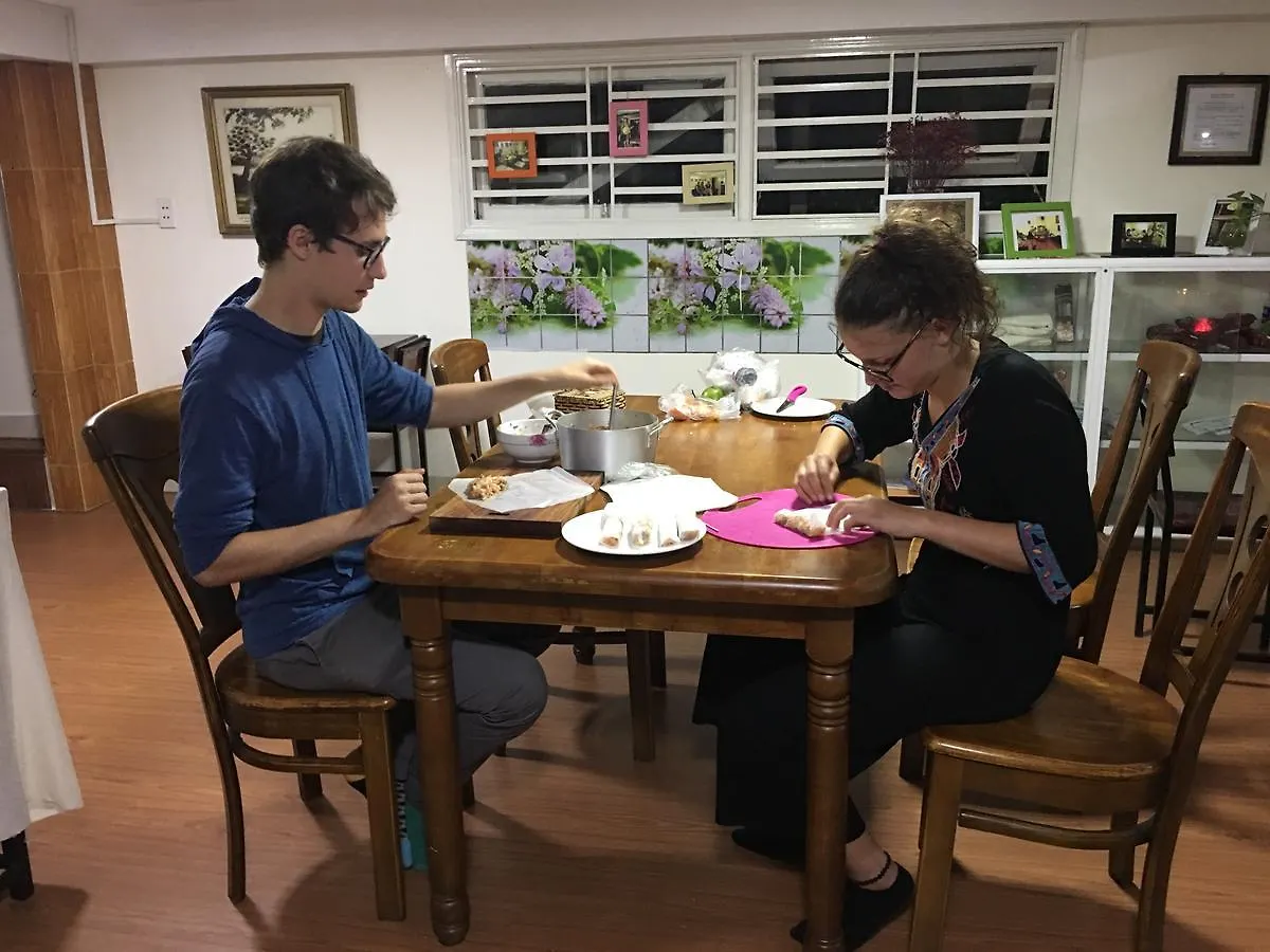 4 Seasons Hostel Danang  دا نانغ